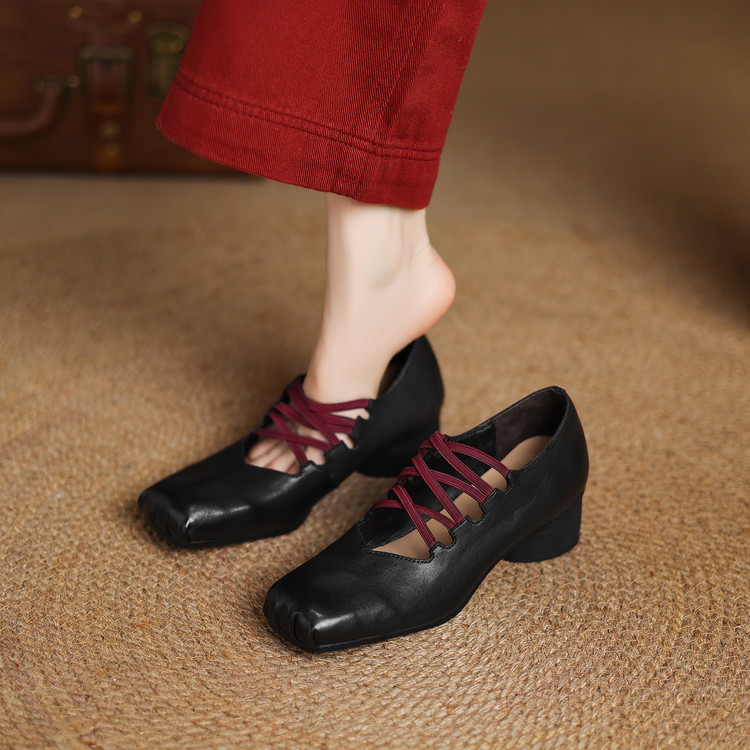 Elegant Women's Flat Shoes with Square Toe and Chunky Mid Heel